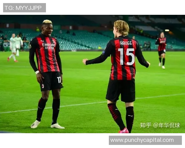 中超激战曼联小胜AC米兰逆转时刻点燃全场激情赛后深度解析