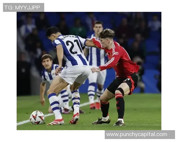 中超精彩对决热刺逆转曼联全场沸腾瞬间回顾