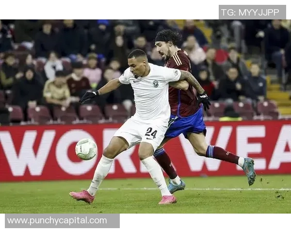 中超激战本菲卡大胜AC米兰红牌事件引发全场热议