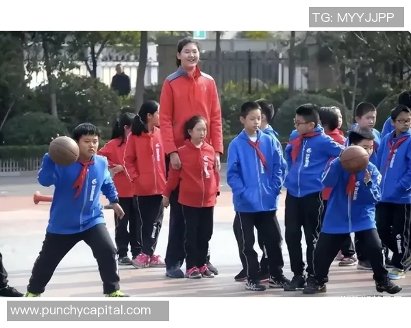 姚明童年奋斗历程揭秘从小篮球梦想到国际巨星之路